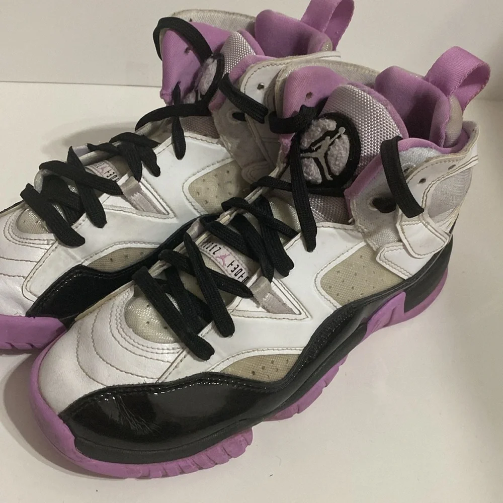 Jordan Jumpman Two Trey Barely Grape GS Size 7Y DQ8431-105